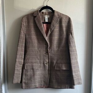 Cream and brown houndstooth blazer